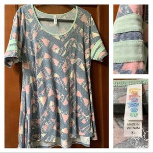 Lularoe Perfect Tee ($BUNDLE AND SAVE$)